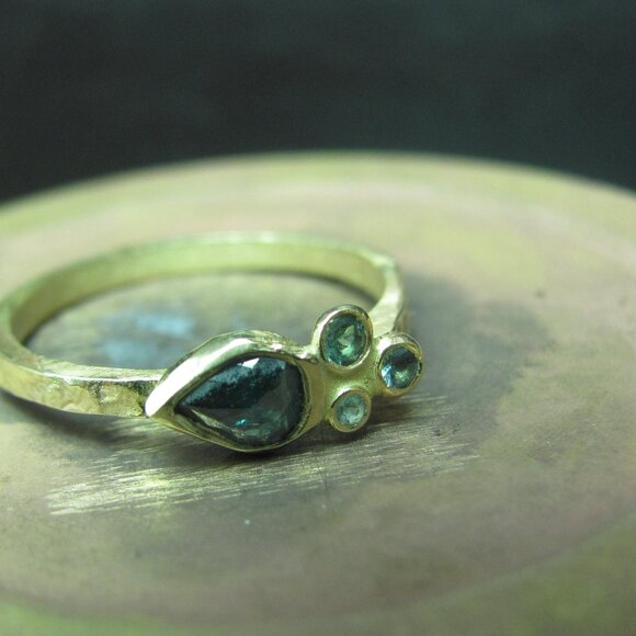 Engagement ring. 14k yellow gold blue diamond ring and 3 Tourmalines. - Picture 2 of 14